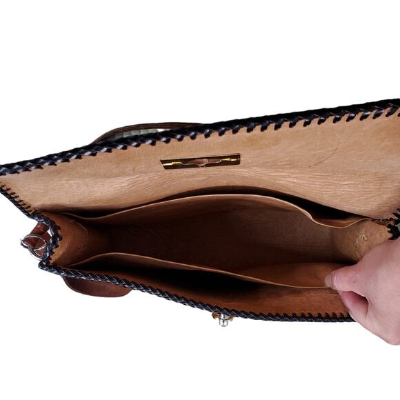 Vintage Crossbody Purse Handbag Brown Leather Tooled Whipstitch Gold Closure - Picture 5 of 15